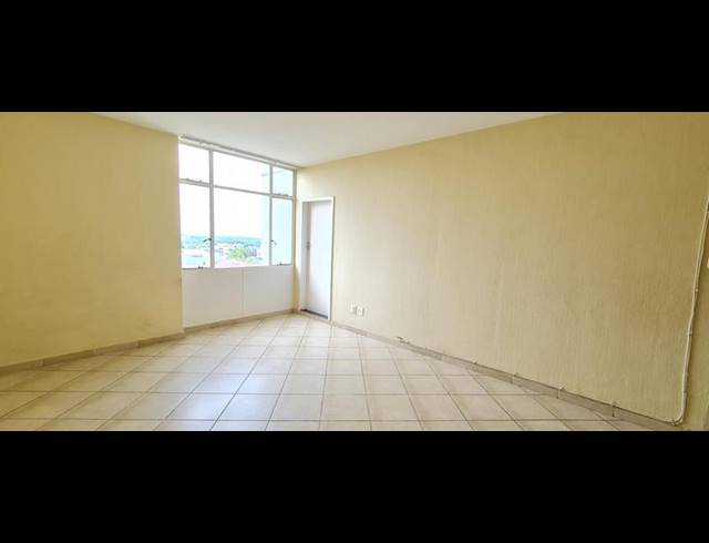 2 BEDROOM PROPERTY TO RENT IN BEDFORD GARDENS